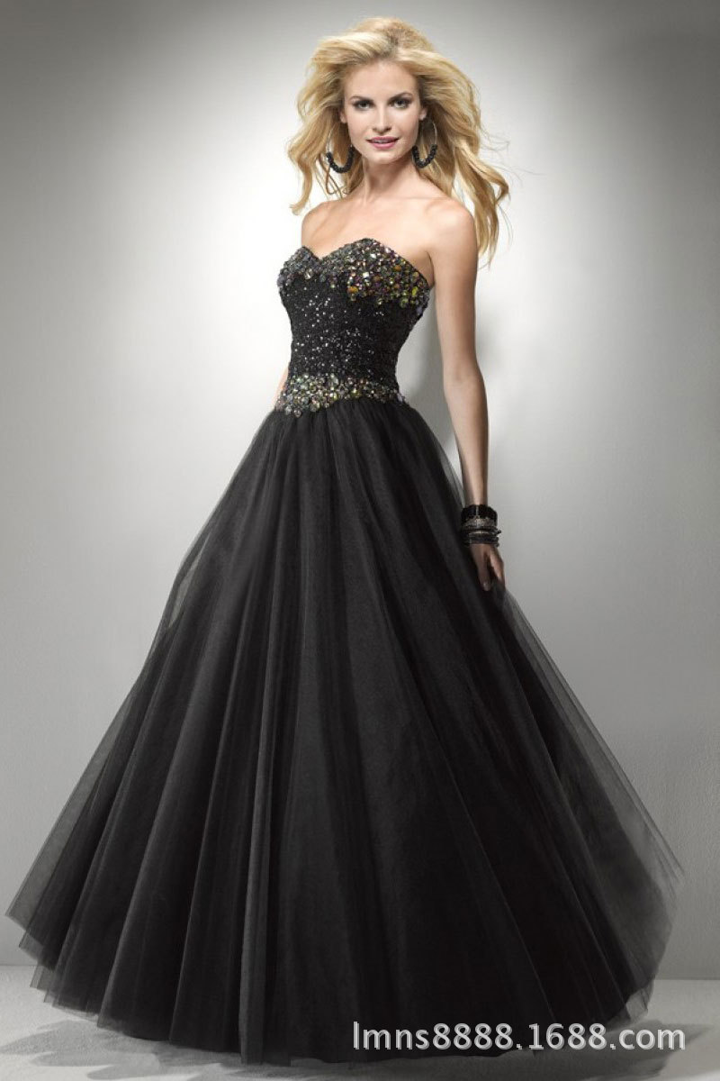 秋季结婚婚纱礼服