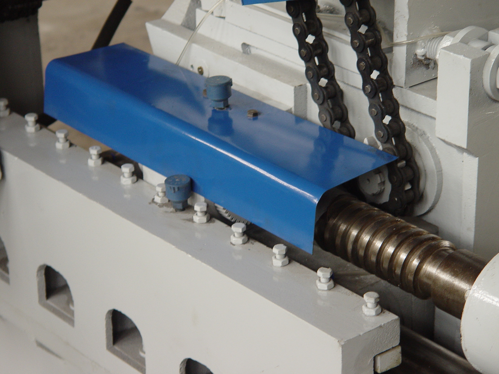 河北邢台友谊旋切机 单传动小木心旋切机 数控旋切裁板一体机