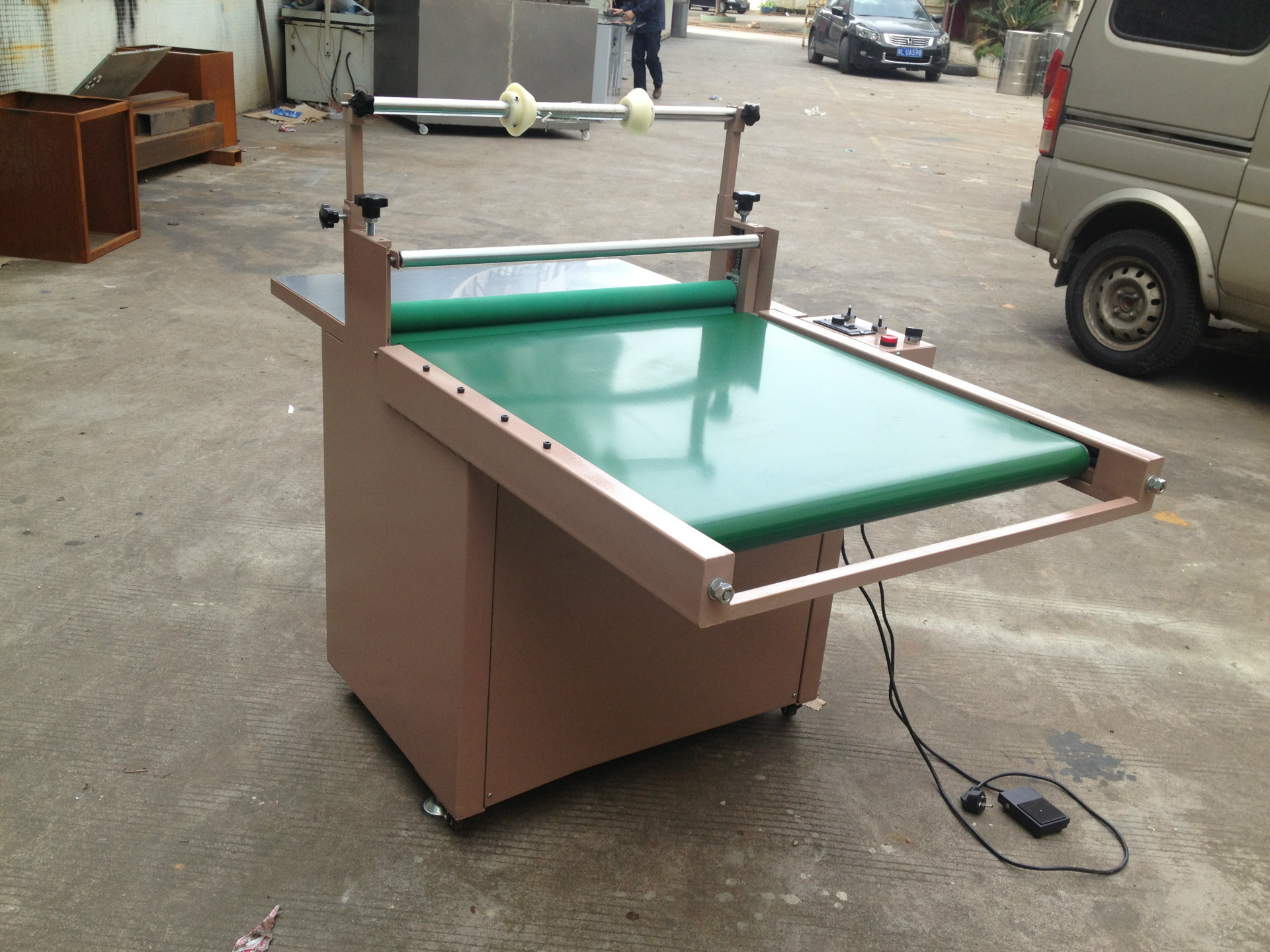 批发pvc纸品贴膜机亚克力贴膜机冷裱过膜工厂定制