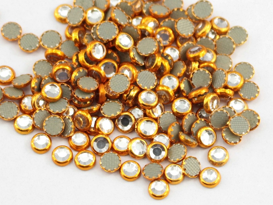 服装辅料 广州卓越服装辅料 烫图 包包烫钻 t恤烫钻 包边烫钻