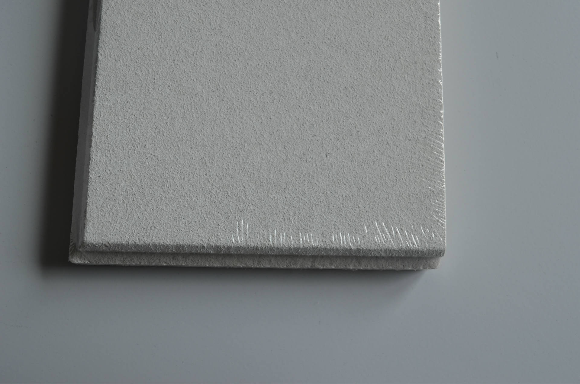 阿姆斯壮 优质4771天花吸音板ultima 600*600/1200*19