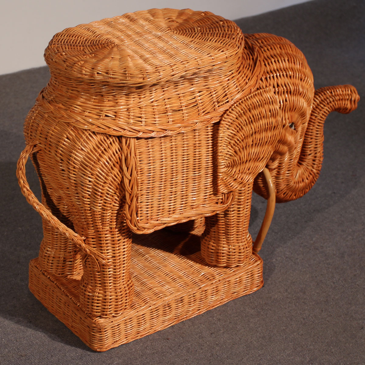 东南亚编织藤大象摆设 藤编工艺品藤家具 藤艺植物工艺饰品