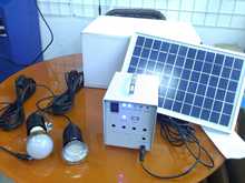 20W 小型太阳能发电系统 便携式移动发电系统 太阳能应急电源
