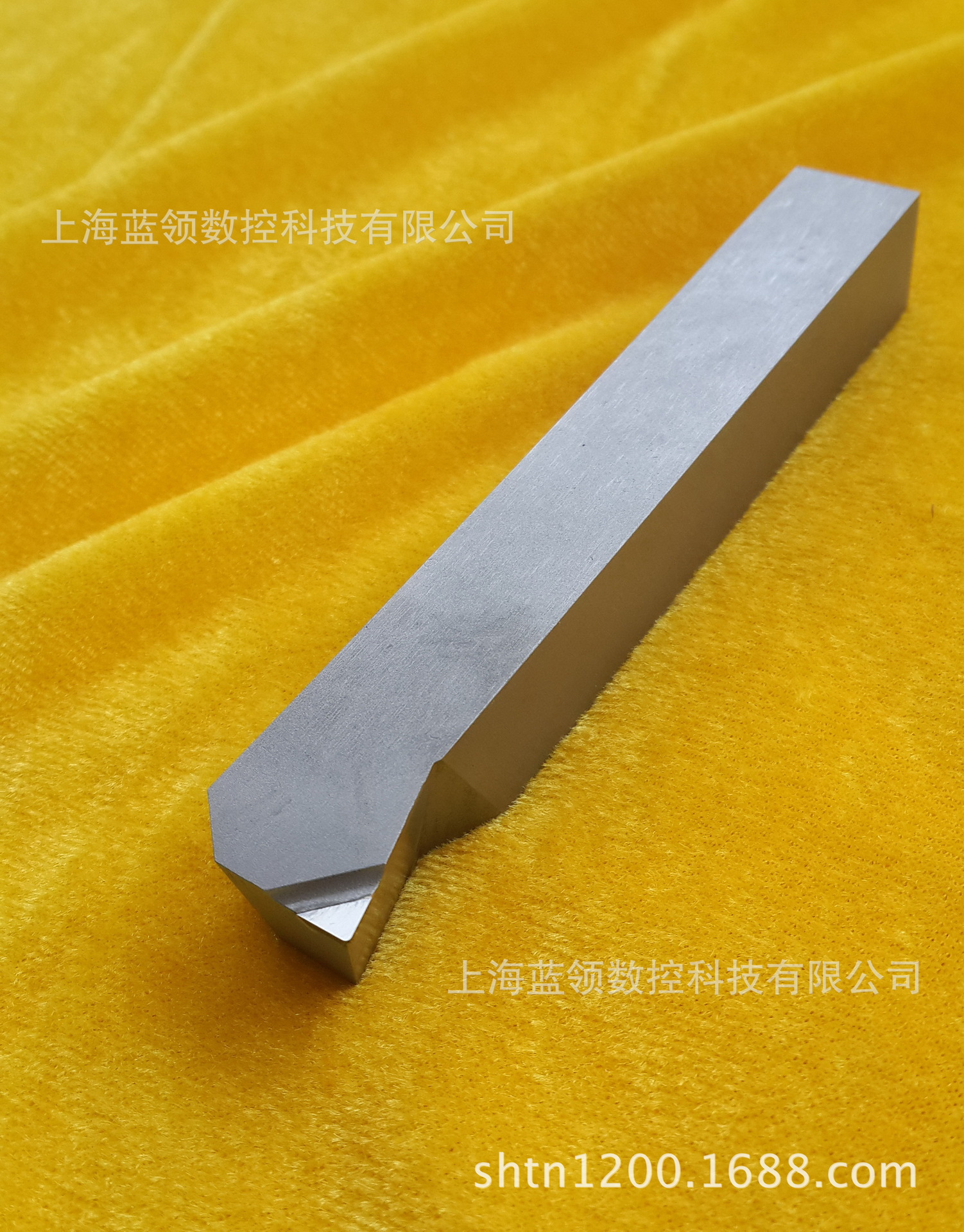 pcd外径车刀可以车削铝和铝合金材质工件,铜和铜合金材质工件,塑料