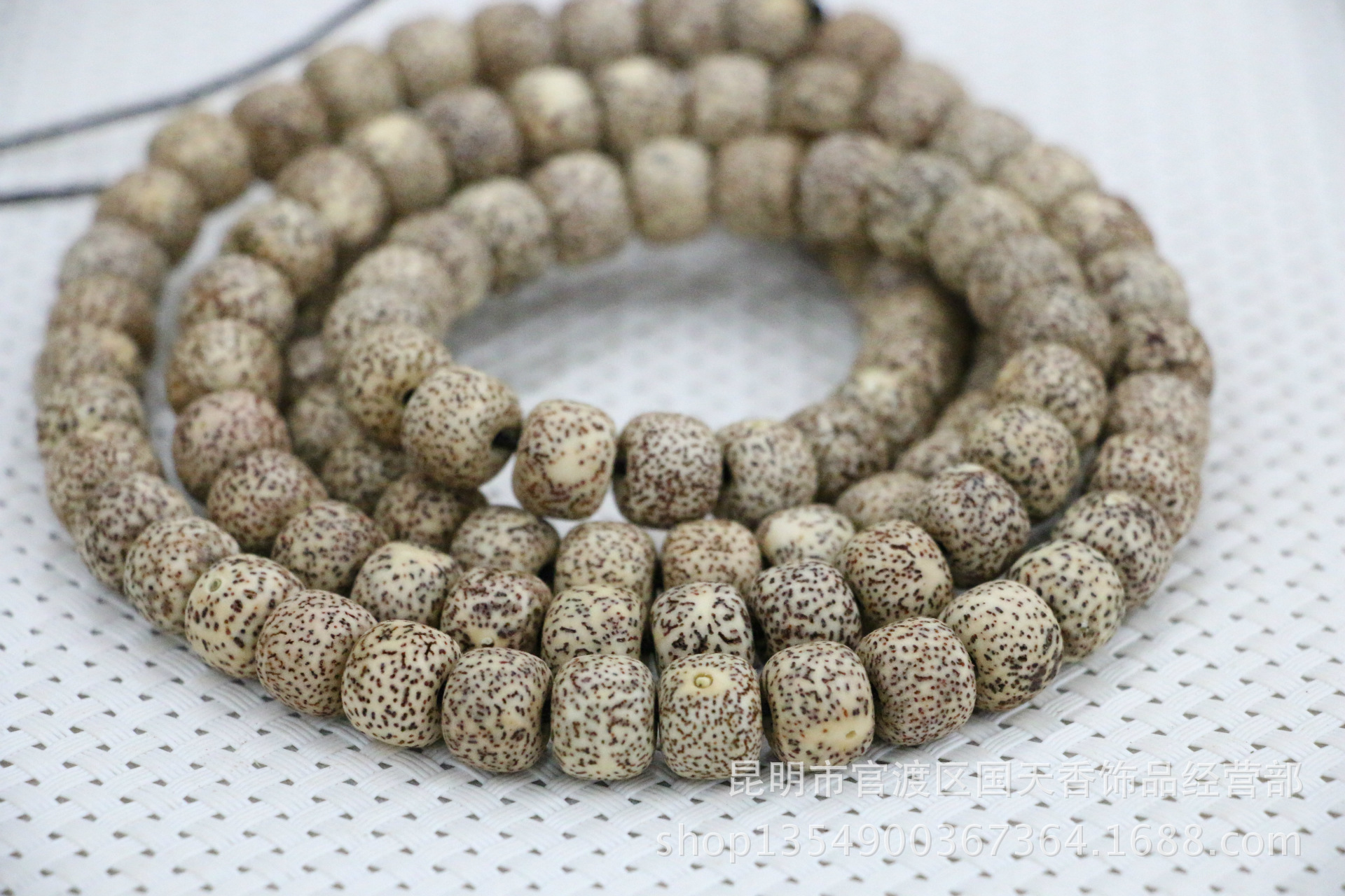 【推荐】天然藏式冰花摩尼籽手串 星月菩提子手链 偏月摩尼手饰