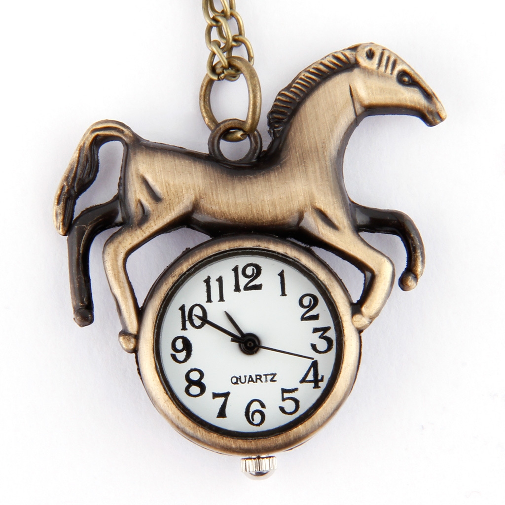 专供中国生肖马复古怀表批发创意男女款式小号翻盖表直销7017