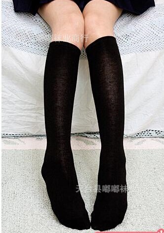 日本原单 校服学生袜 黑色中高筒袜 瘦小腿袜女及膝袜厂家批发