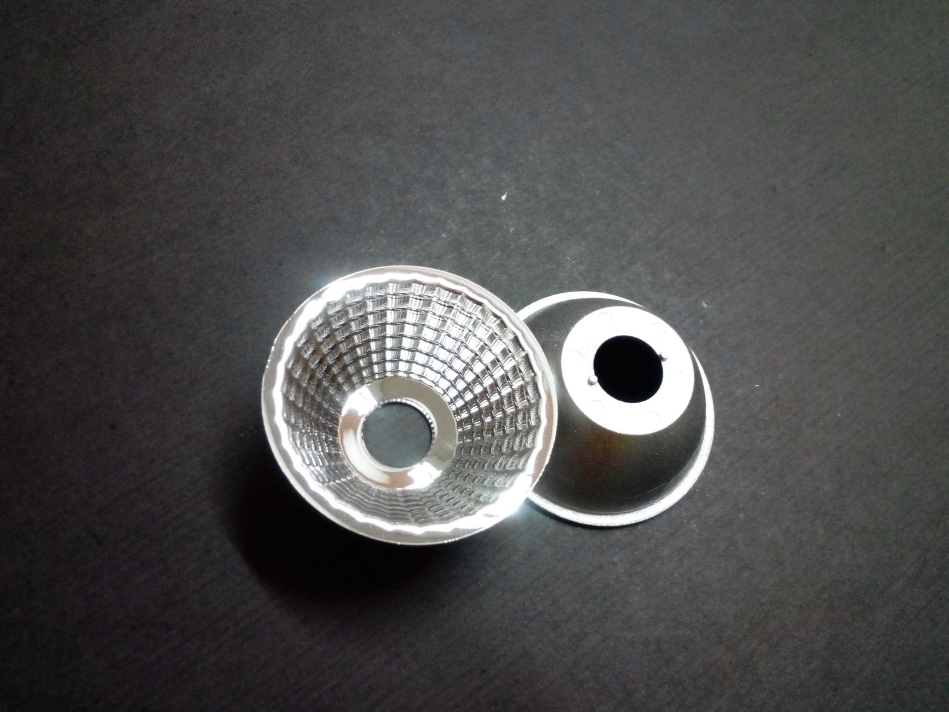 供应50mmcob反光杯射灯反光杯筒灯反光杯深圳