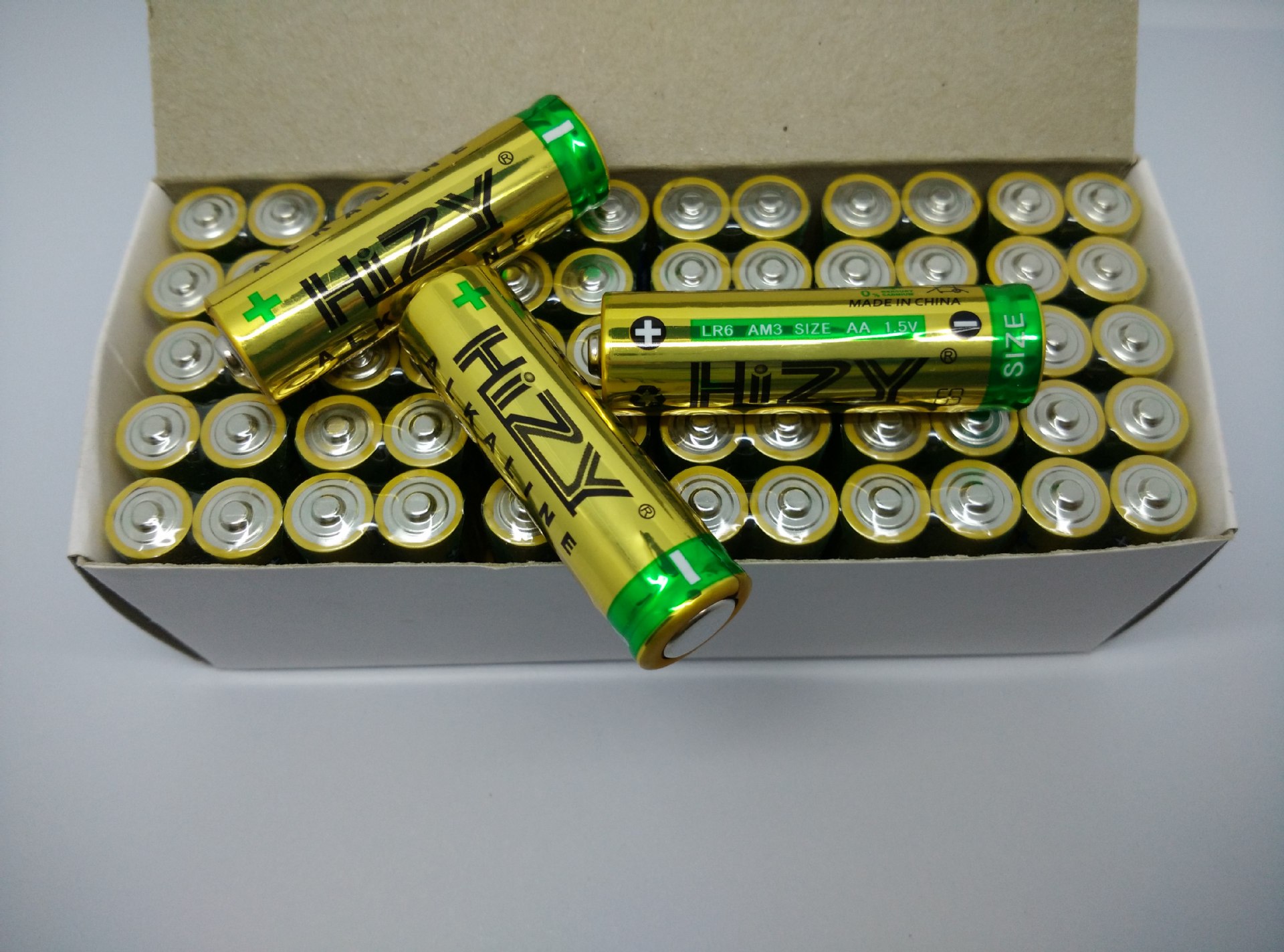 厂家直销aa干电池 手电筒专用5号aa干电池 碱性锌锰lr6/aa干电池