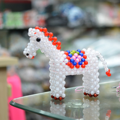 手工家居摆件 家居装饰 纯手工亚克力串珠 【马】