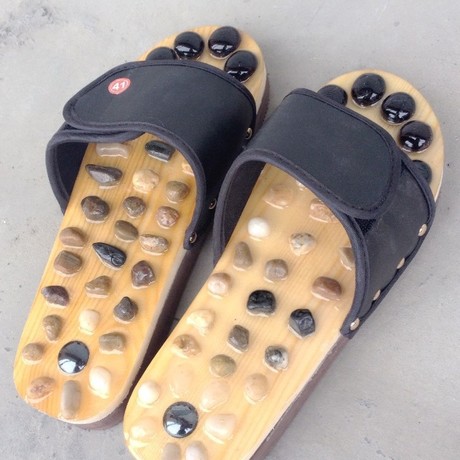 鹅卵石按摩鞋 玉石按摩鞋 天然的石头,健康的按摩