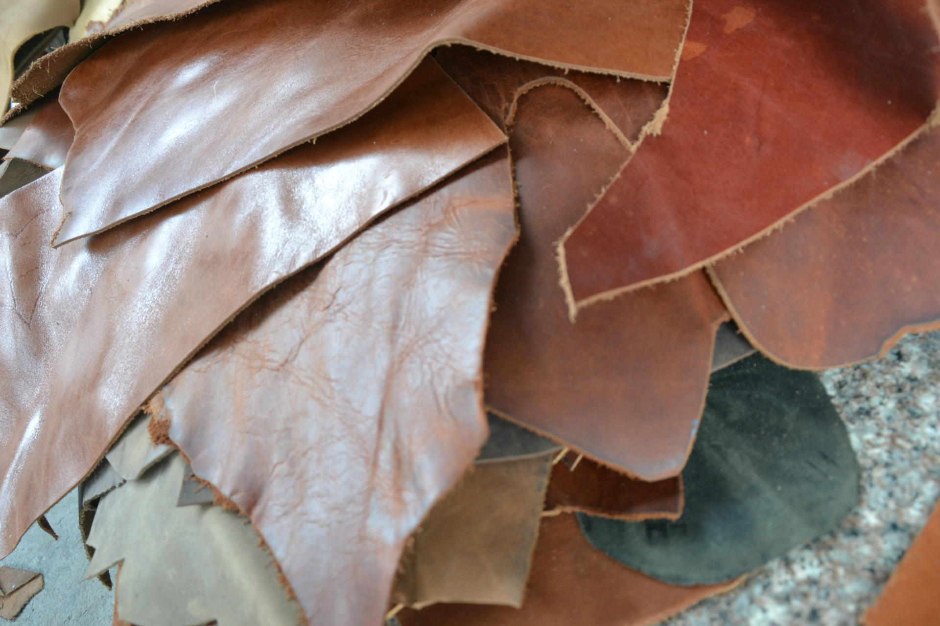 8-2.2头层植鞣皮 diy手工皮料 小块皮边角料