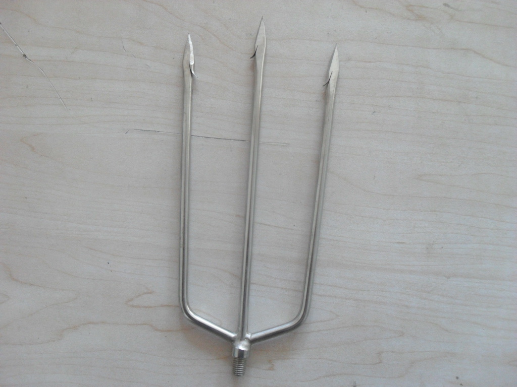 首页 农业 农具 鱼叉 >运兴渔具 不锈钢三齿扁尖渔叉 三齿鱼叉  收藏