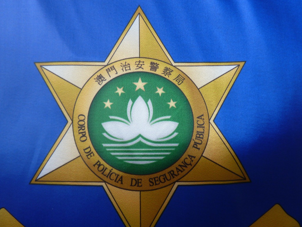 广告礼品旗_旗帜工厂 供应各类广告礼品旗 烫金旗帜 交换旗 - 阿里巴