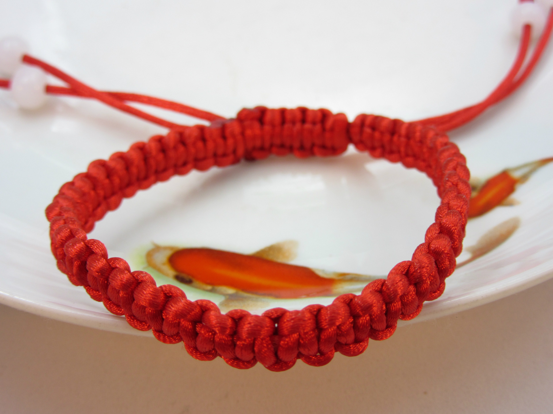【现货批发】本命年红绳手链 手工编织平安