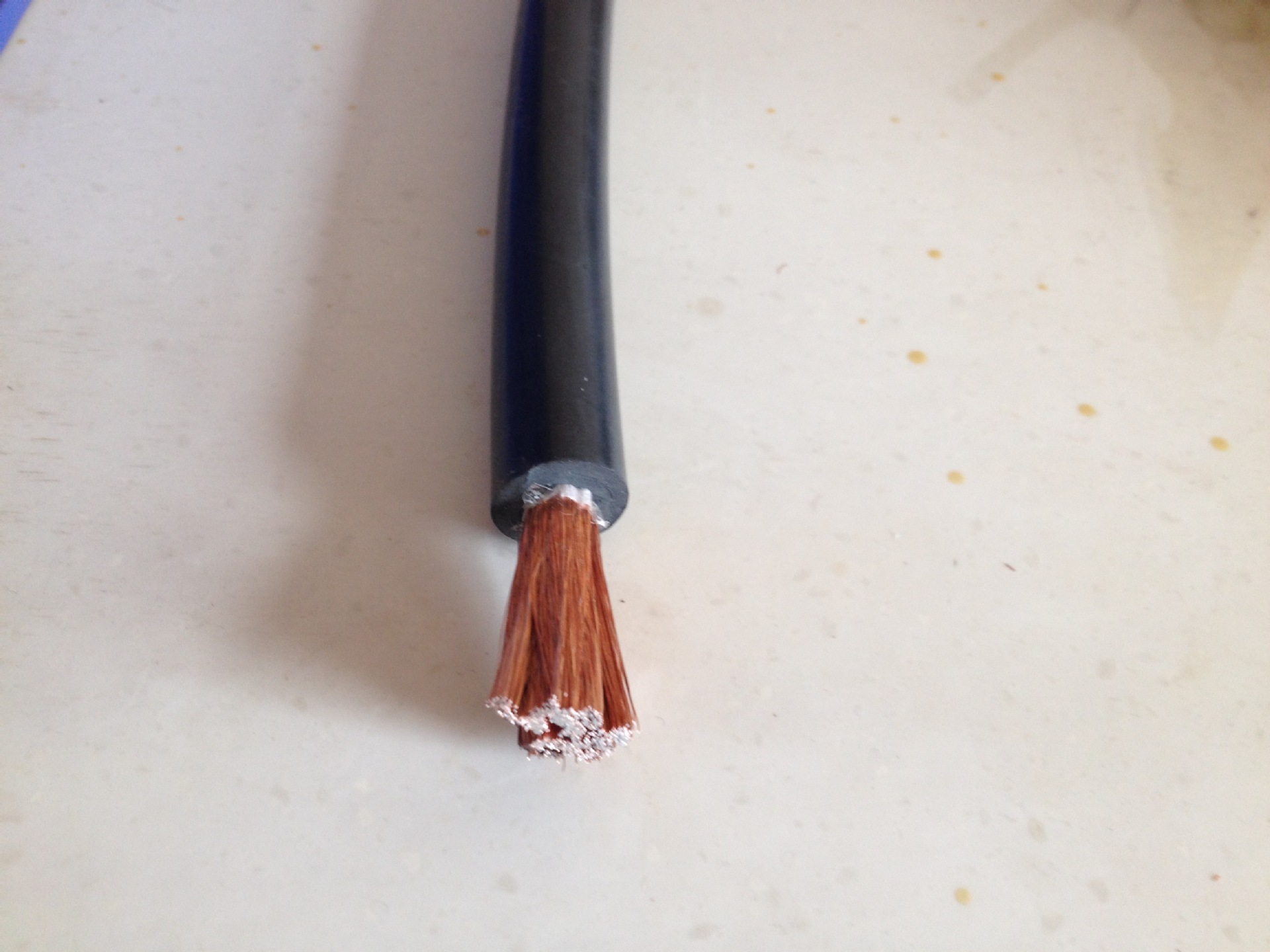 订制电流400a铜包铝橡胶电焊线 焊把线 电瓶搭火线