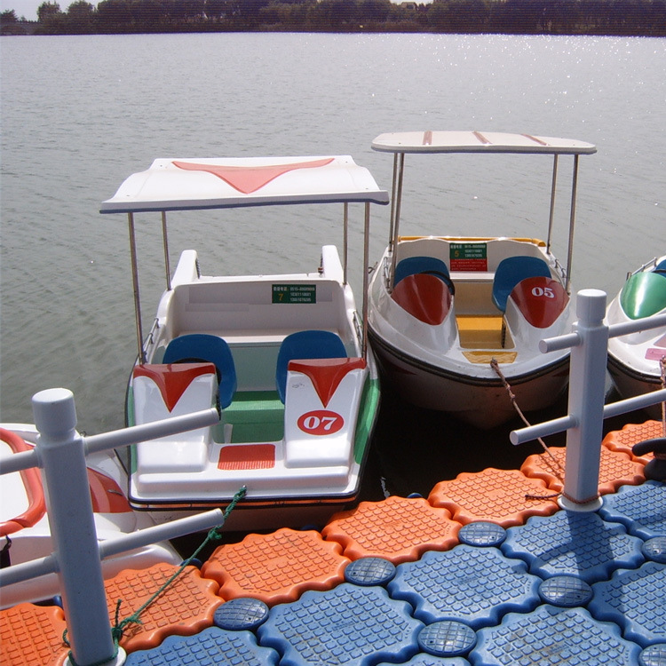娱乐观光电动船四人公园游船景区游乐船th4人玻璃钢电动船电瓶船