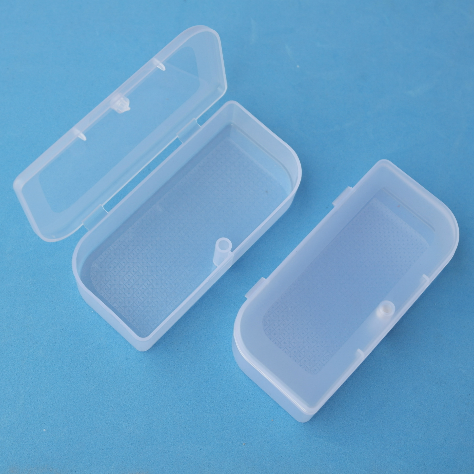 厂家供应颁奖纪念u盘pp包装盒 可定制塑料盒带磁扣包装盒