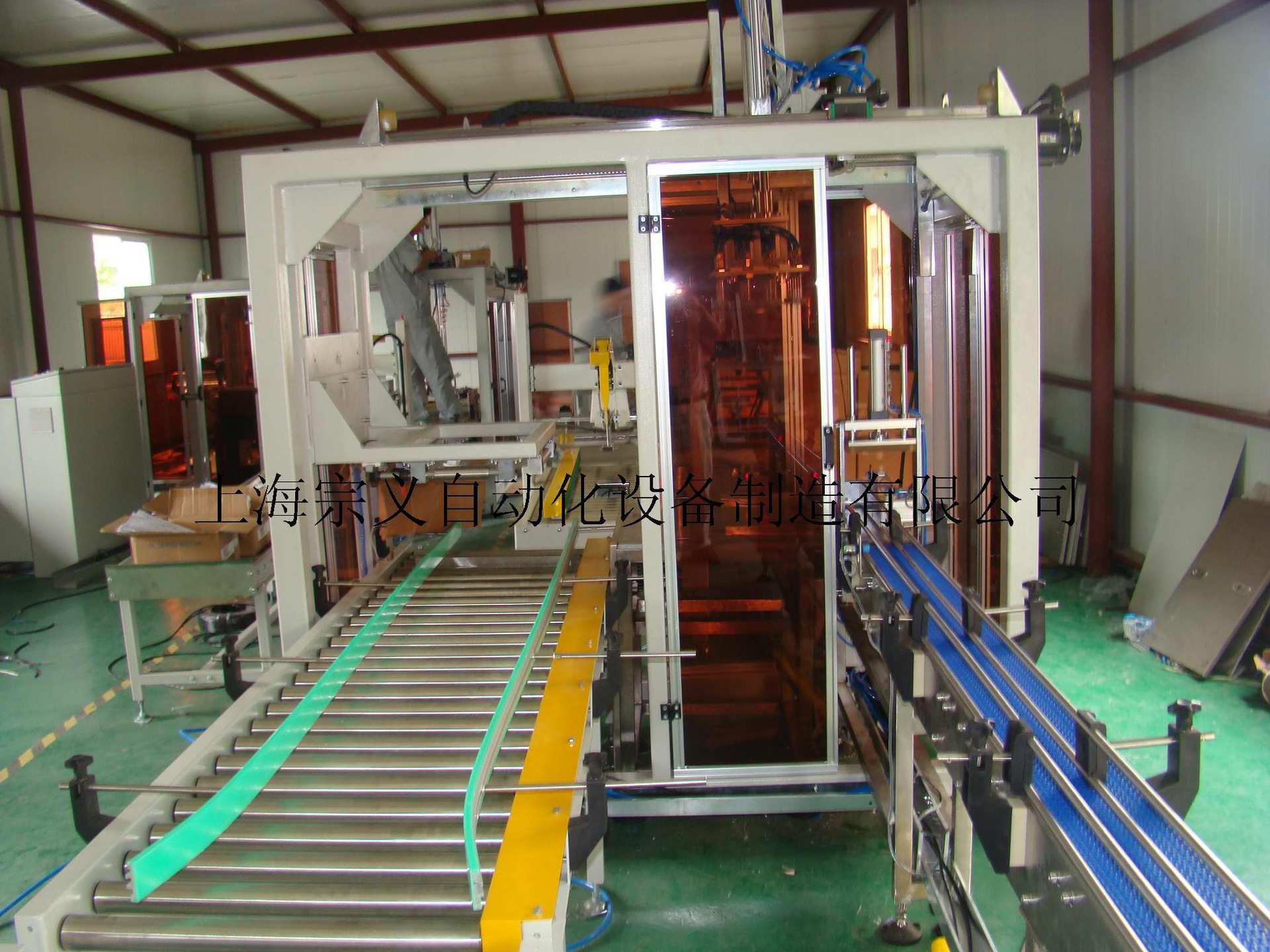 方便面自动装箱机 蜘蛛手抓取式装箱 机器人膨化食品装箱机 装箱流水