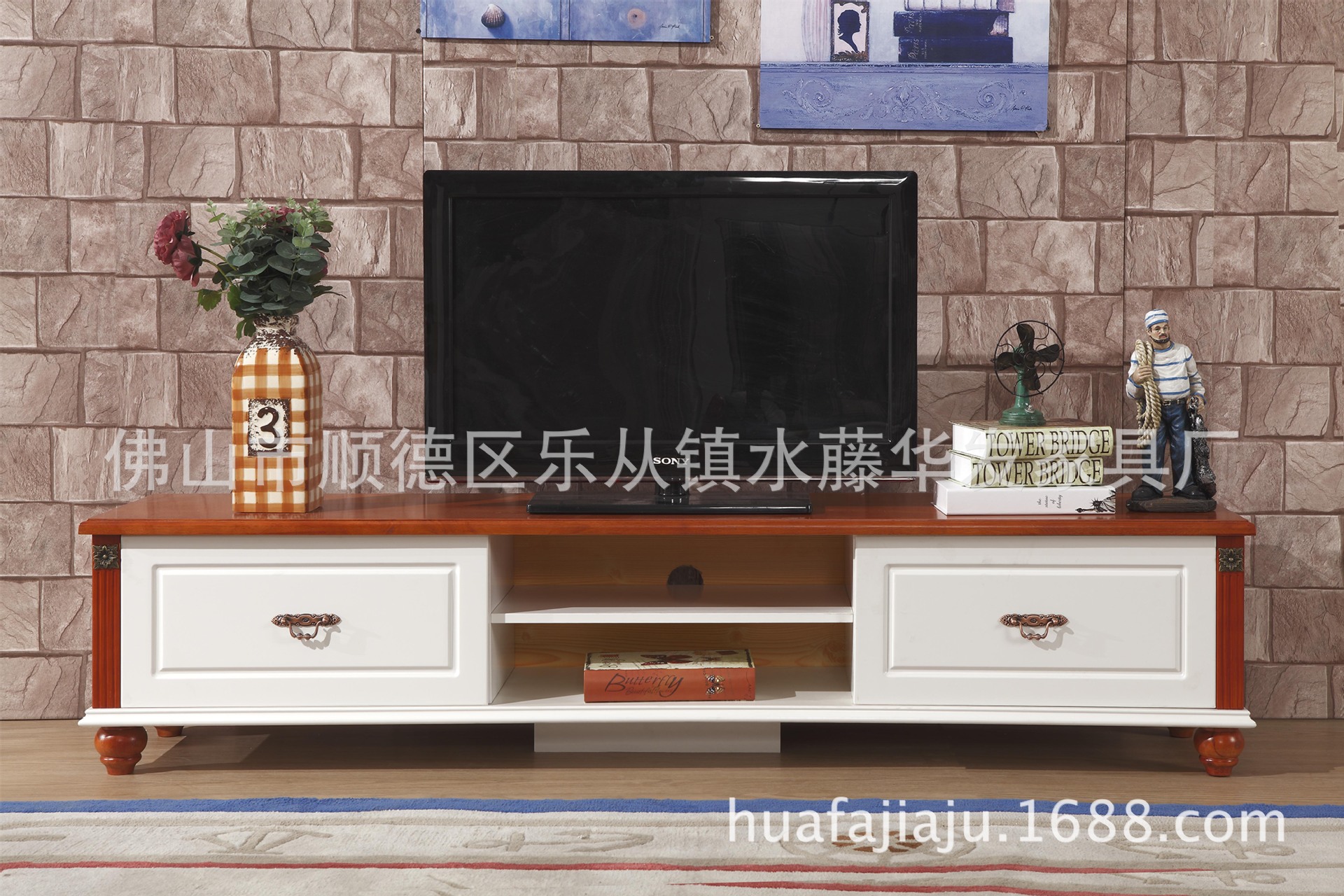 实木家具/地中海系列/最新产品橡木框+高密度板烤漆/电视柜/酒柜