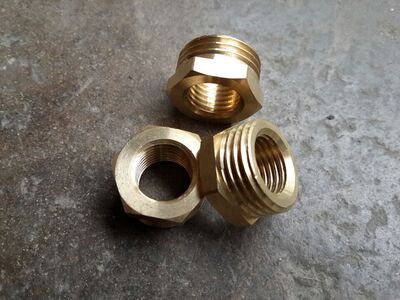 批发供应压力表接头内螺纹m14×1.4转zg1/2,y60表面专用铜接头