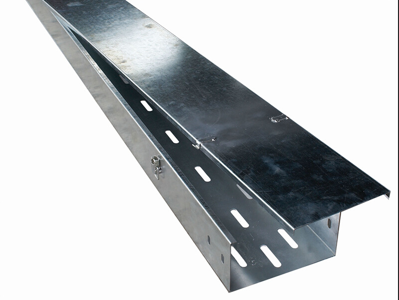 深圳厂家生产镀锌线槽 金属线槽150x150托盘桥架 冲孔.