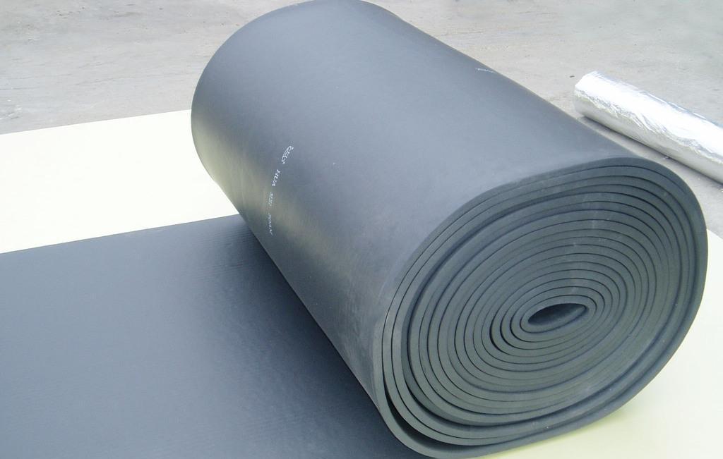 b1级橡塑板橡塑管 墙体制冷设备保温材料 保温吸音隔热 现货供应