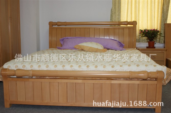 低价供应大量实木床双人床单人床榉木材料坚韧耐用环保油漆