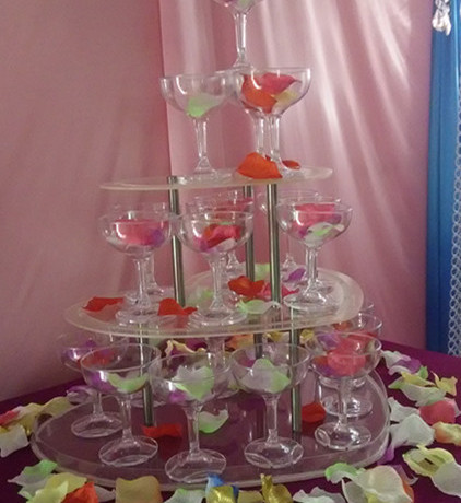 新款婚礼庆典道具三层心形香槟塔包邮酒吧酒店杯塔场地创意布置