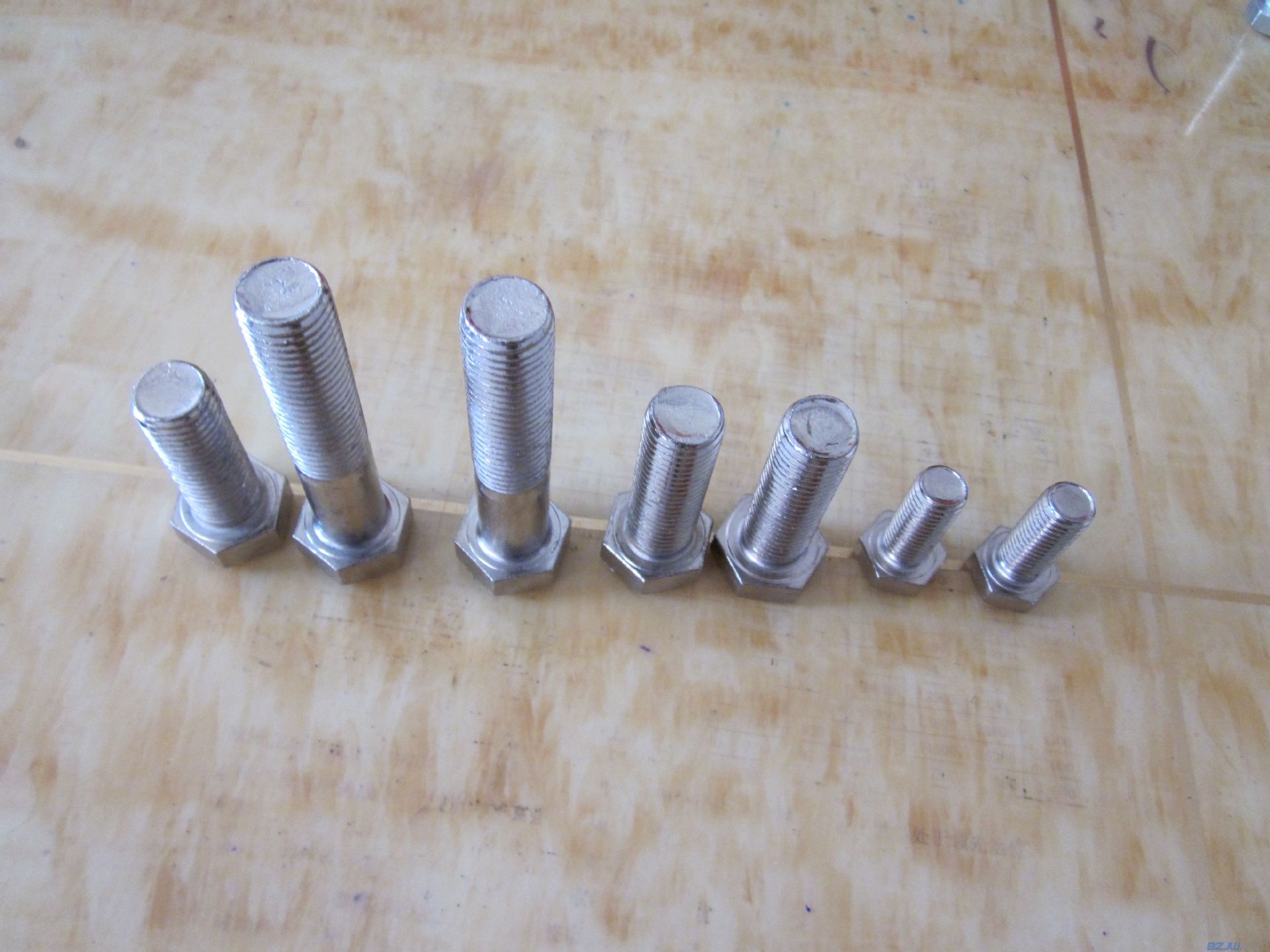 供应gb30螺栓m8*25 镀锌螺丝 本色螺丝 厂家直销 质量保证