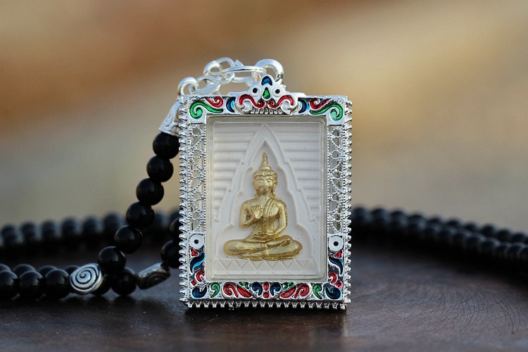 泰国佛牌正品批发代购白榄佛崇迪佛助事业生意招财转运