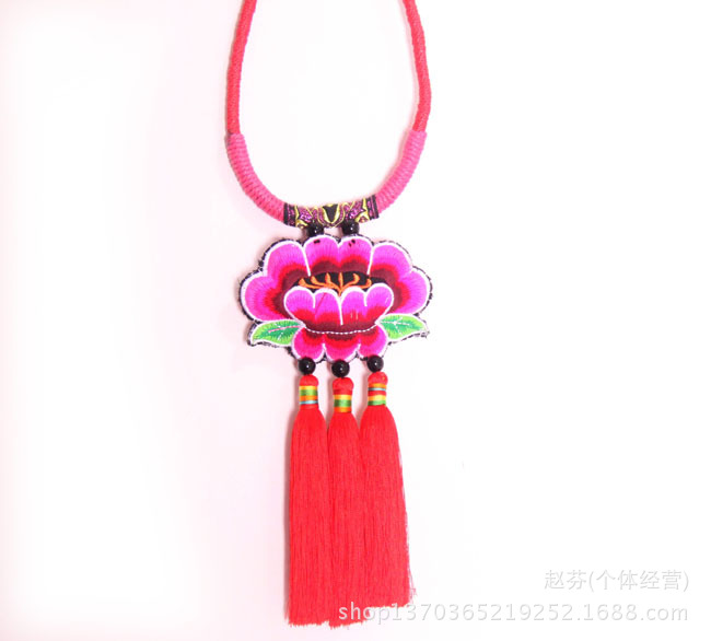 中国风牡丹花流苏项链