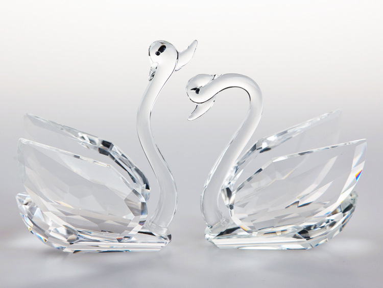 玻璃天鹅摆件 水晶天鹅家居摆件结婚生日礼物