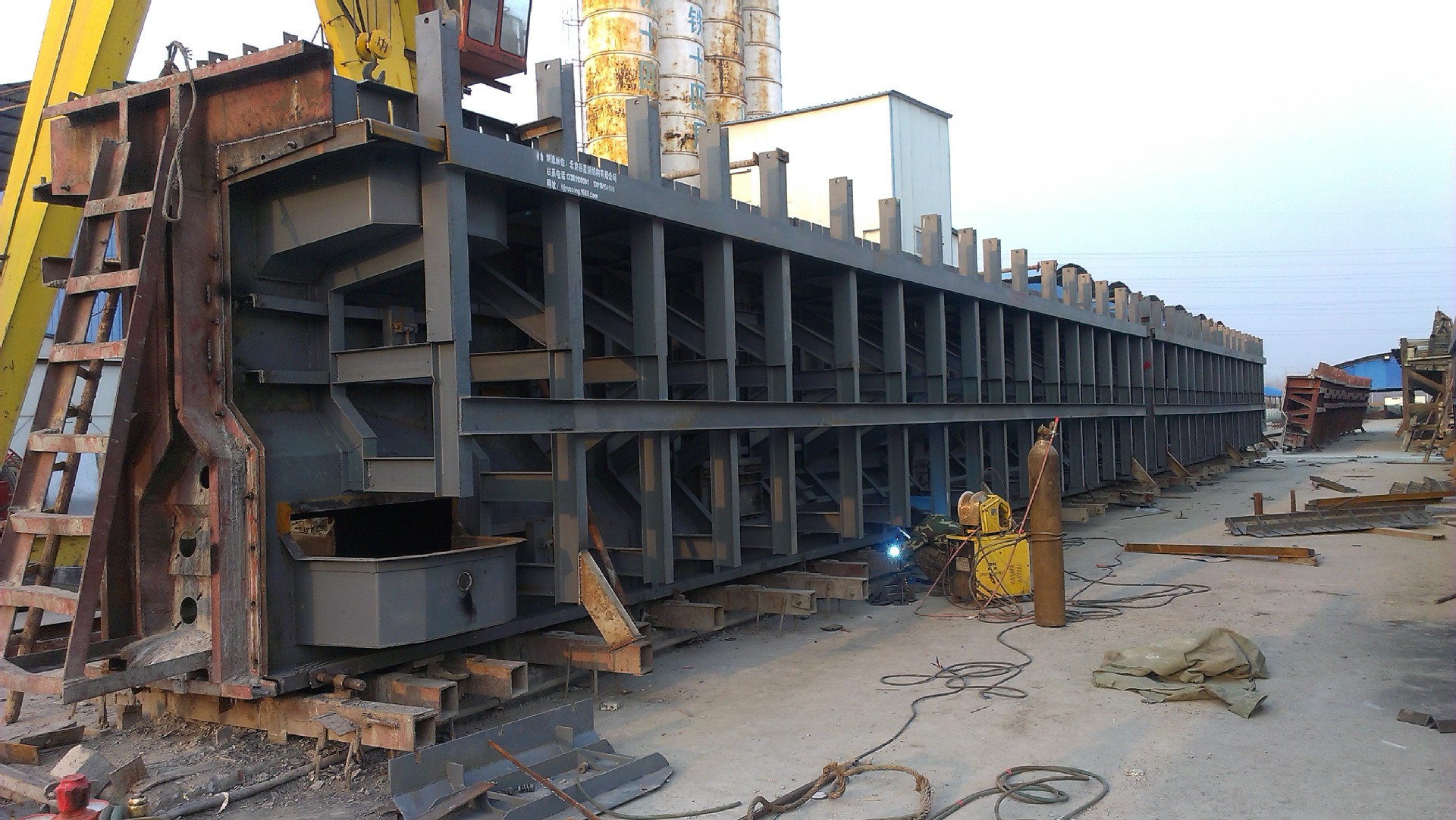 桥梁模板桥梁钢模板t梁钢模板