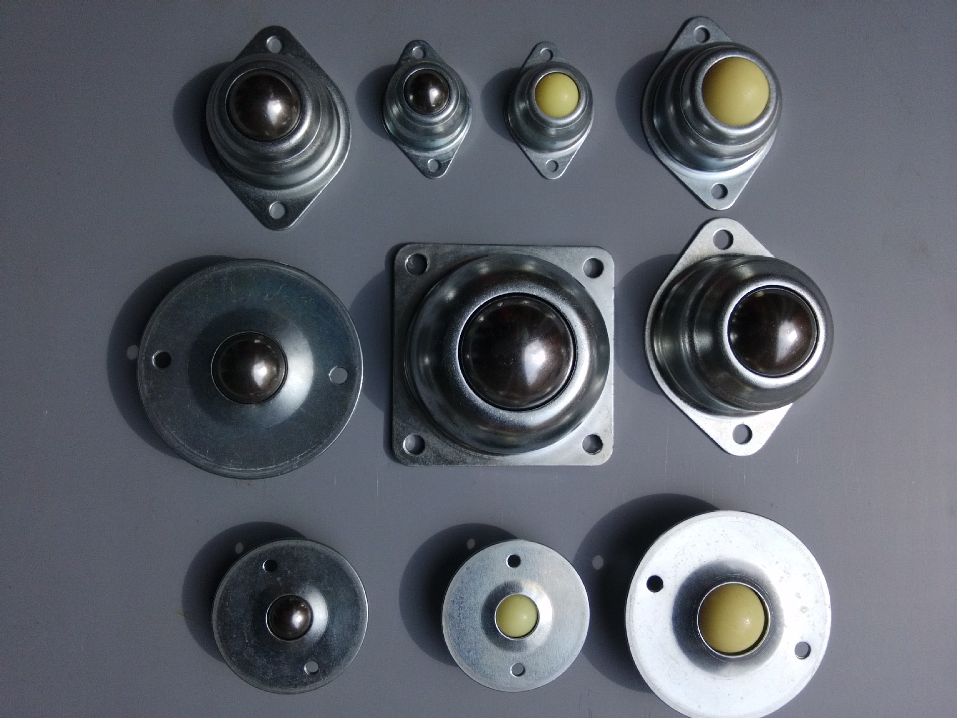 圆形飞碟 万向球 输送球cy-15b(16b)外径:50mm牛眼轮 冲压滚珠轮