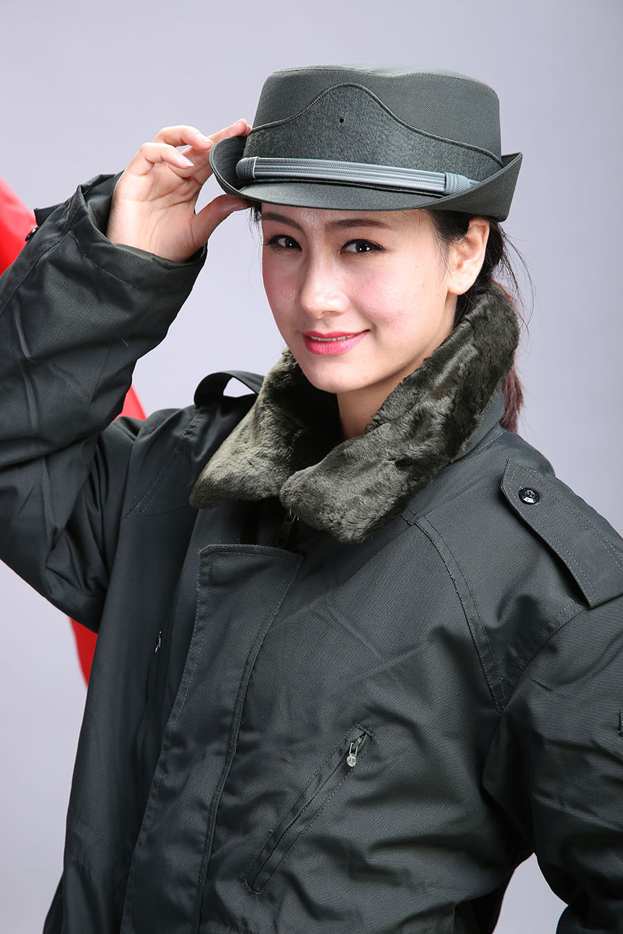 仿正07陆军士兵常服大衣 户外作训棉大衣 耐磨静电丝寒区大衣