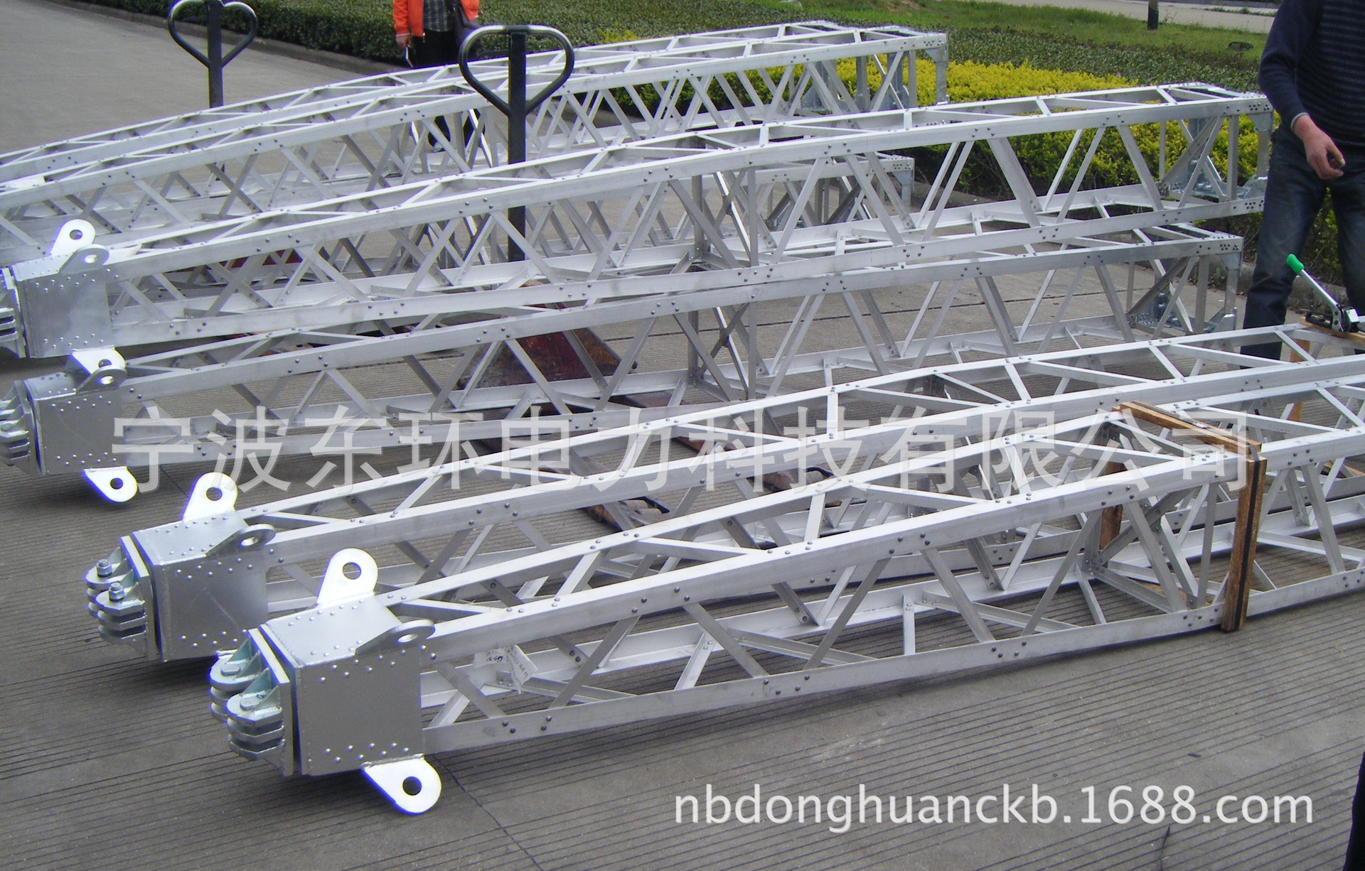 锰钢抱杆 锰钢内悬浮抱杆 锰钢人字抱杆