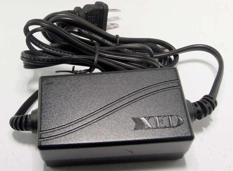 摄像机专用电源12v2a 监控设备厂家批发监控电源 一件代发 电源