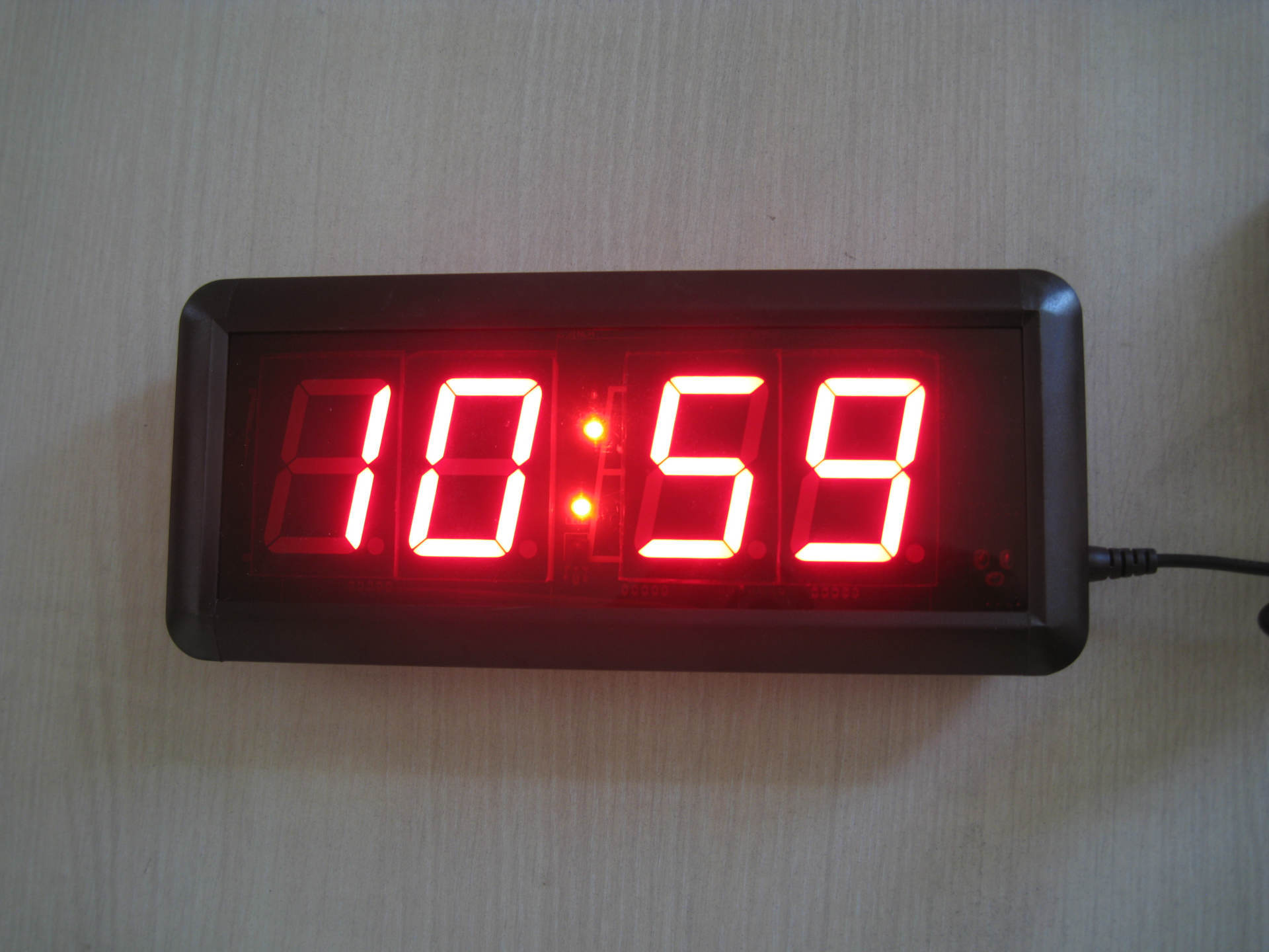 厂家优质供应 led显示屏led电子钟1