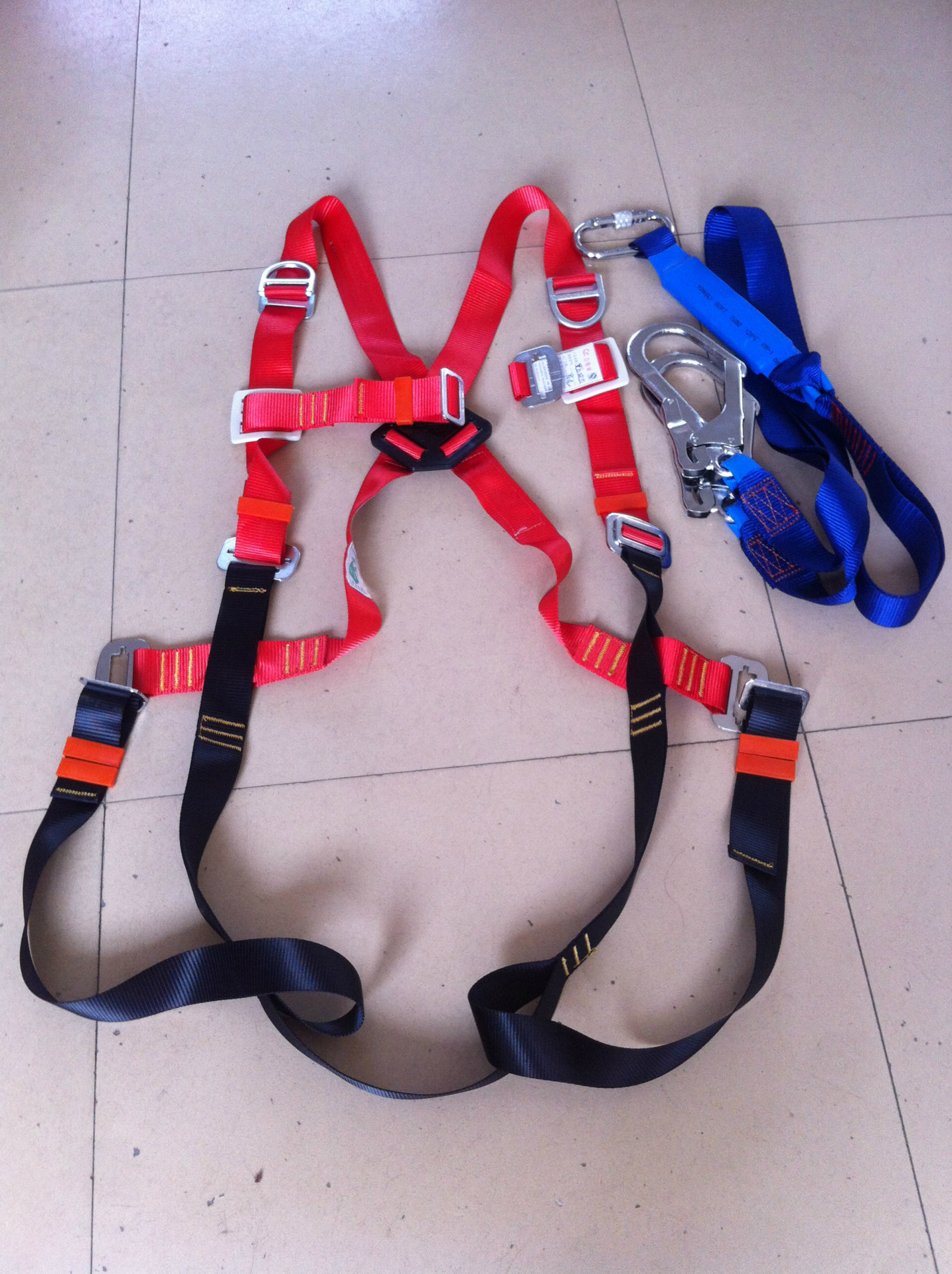 定制儿童全方位安全带 防坠落 /悬挂式/ 户外高空拓展