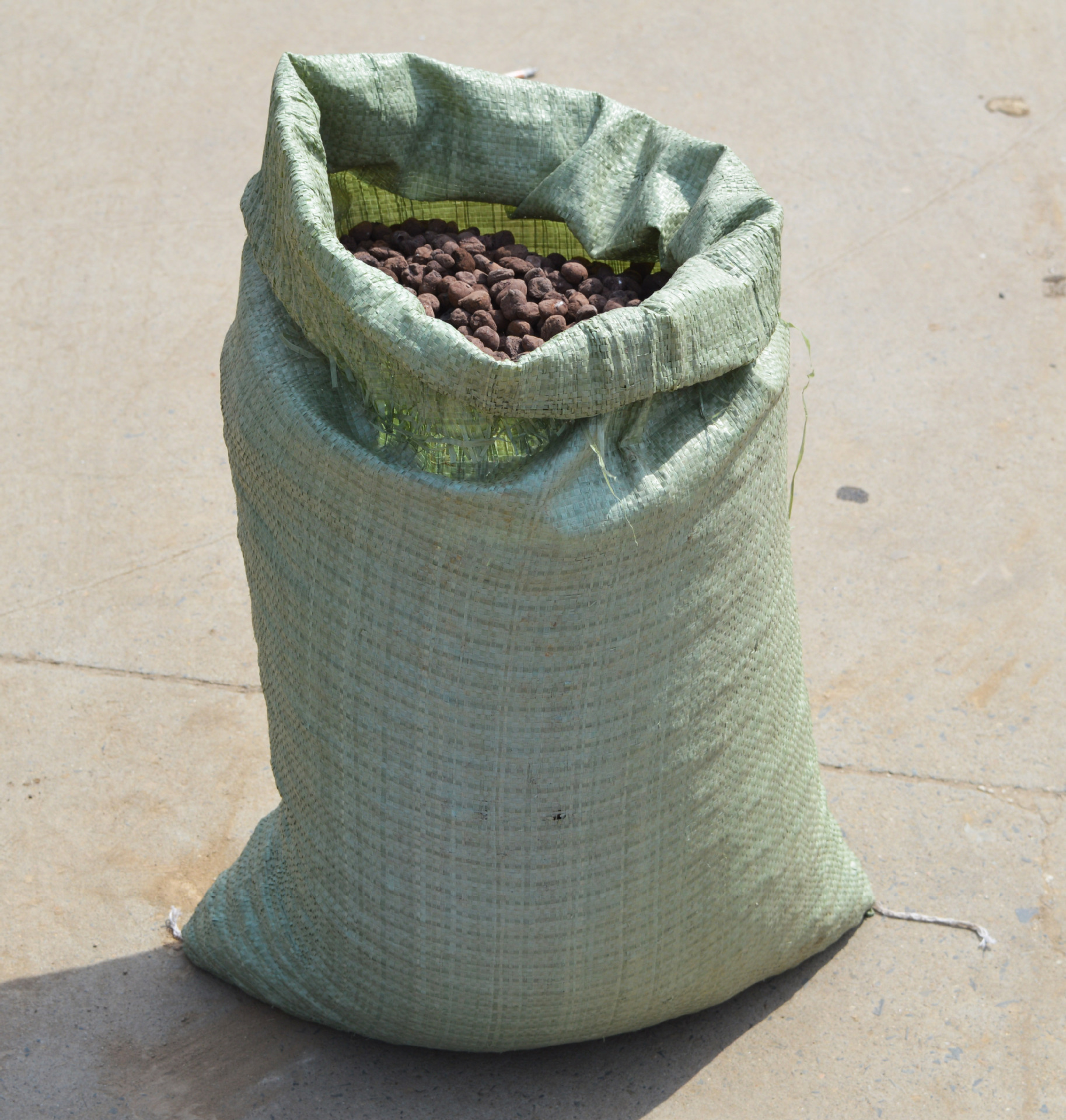 大量批发供应陶粒 大号,隔水透气,防烂根