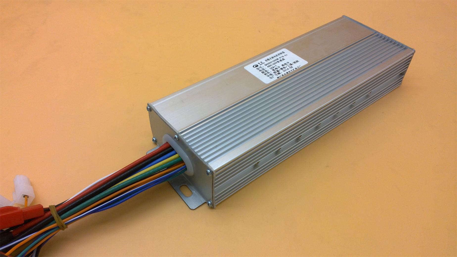 60v无霍尔双模18管1000w电动车无刷控制器 正弦波电动车控制器