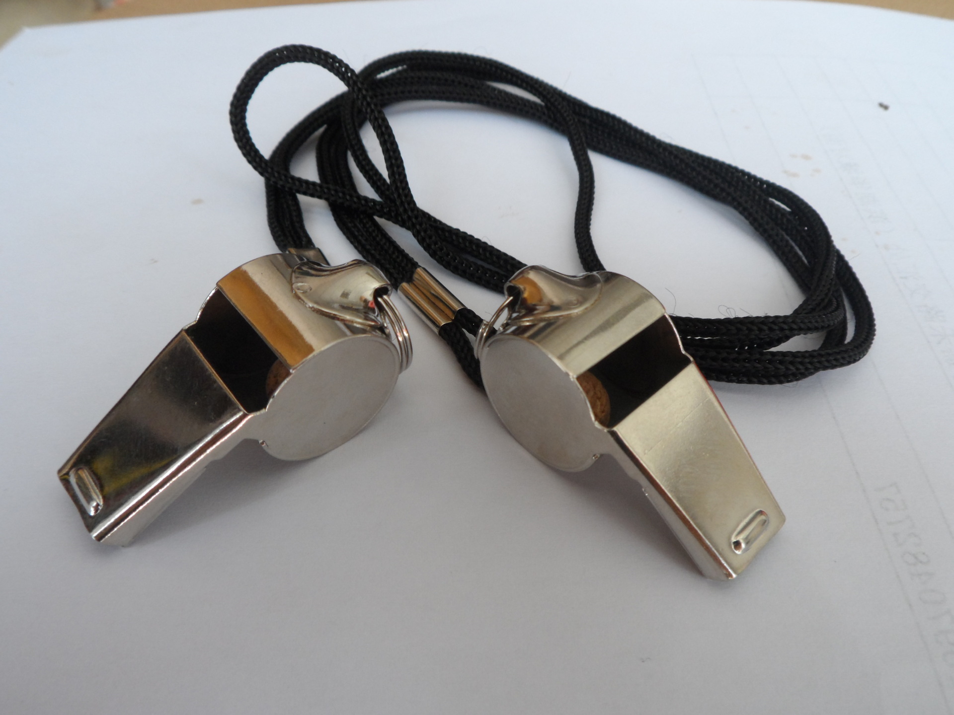 不锈钢口哨6字金属裁判口哨急救口哨球迷哨子批发