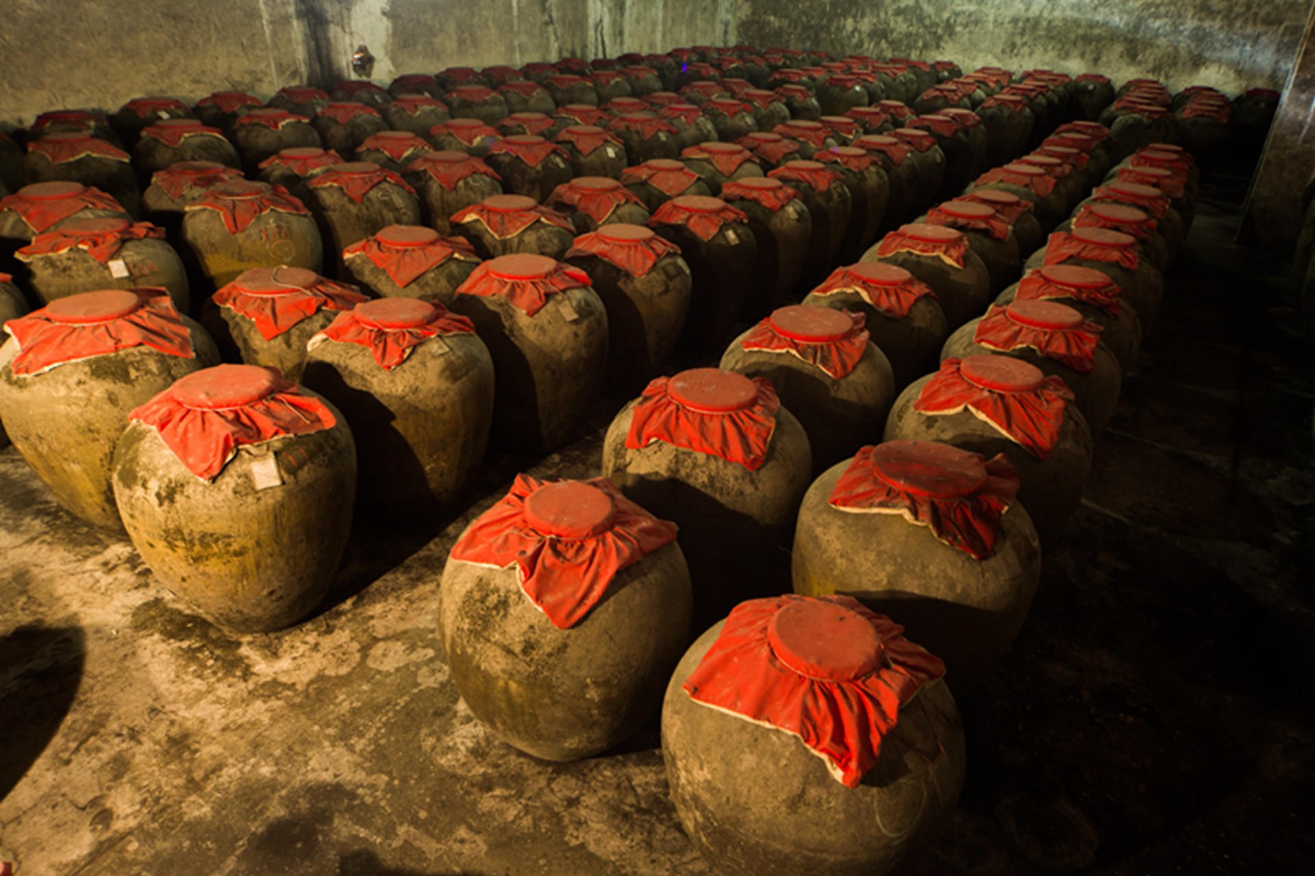 鼎信基酒-买白酒基酒选对厂家最重要