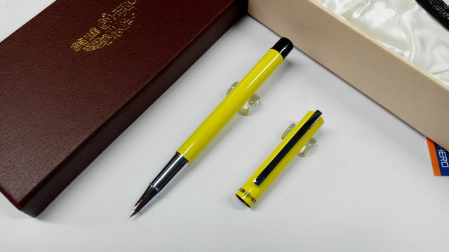 新品 正品英雄1063a雅致特细笔 钢笔 墨水笔 学生财务笔