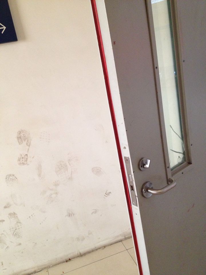 2*20黑色防火膨胀密封条门窗隔烟条防火门阻燃条木门挡火条