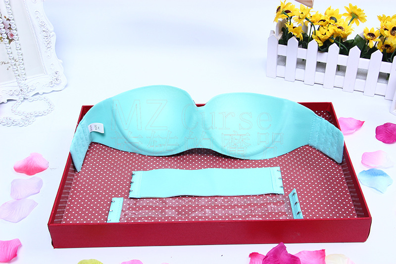 婚纱抹胸性感半杯托胸无肩带文胸透明防滑条纹一片式无痕聚拢内衣