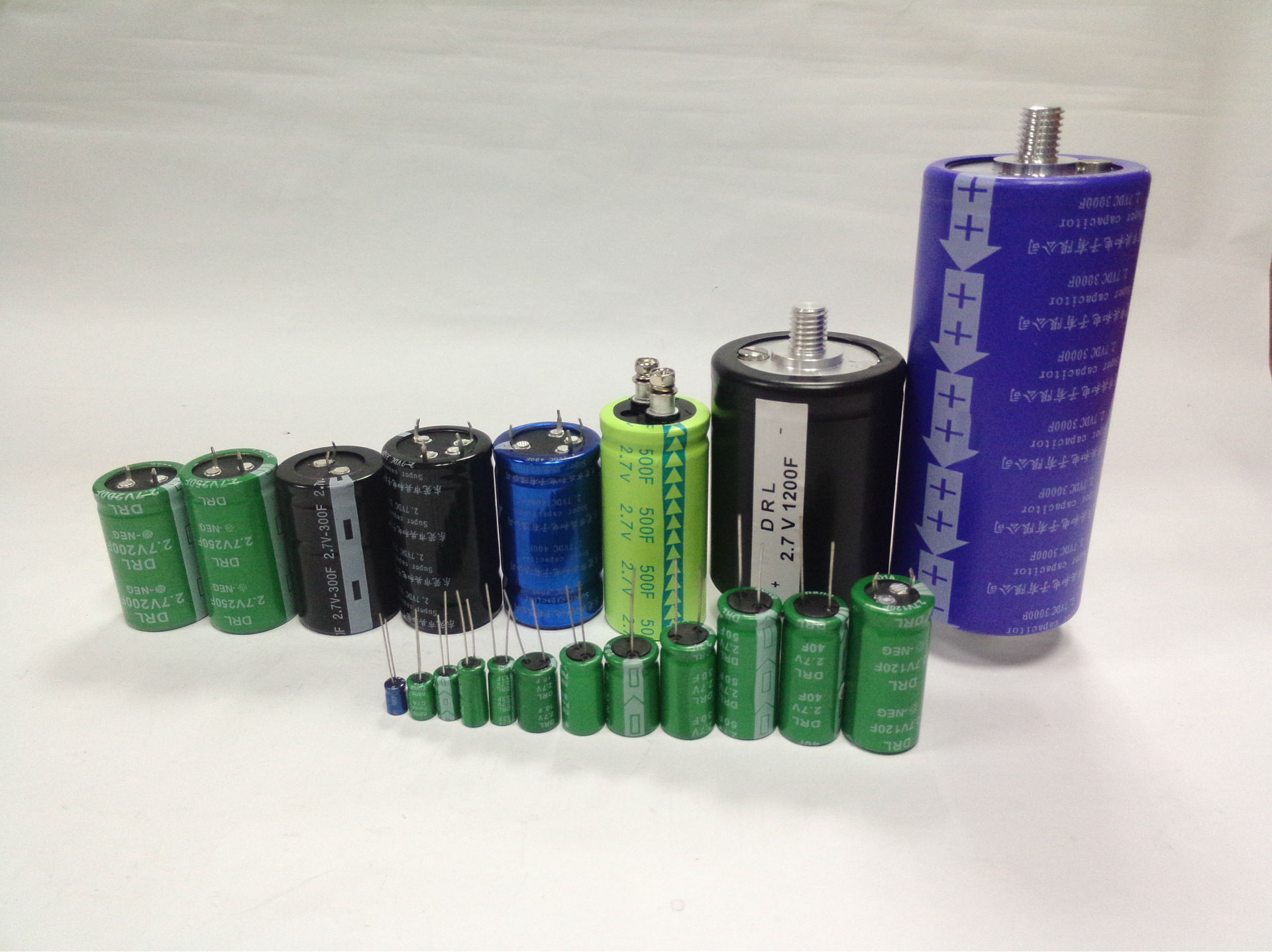 出售供应 节能环保法拉电容电池2.5v200f超级电容系列 可定做