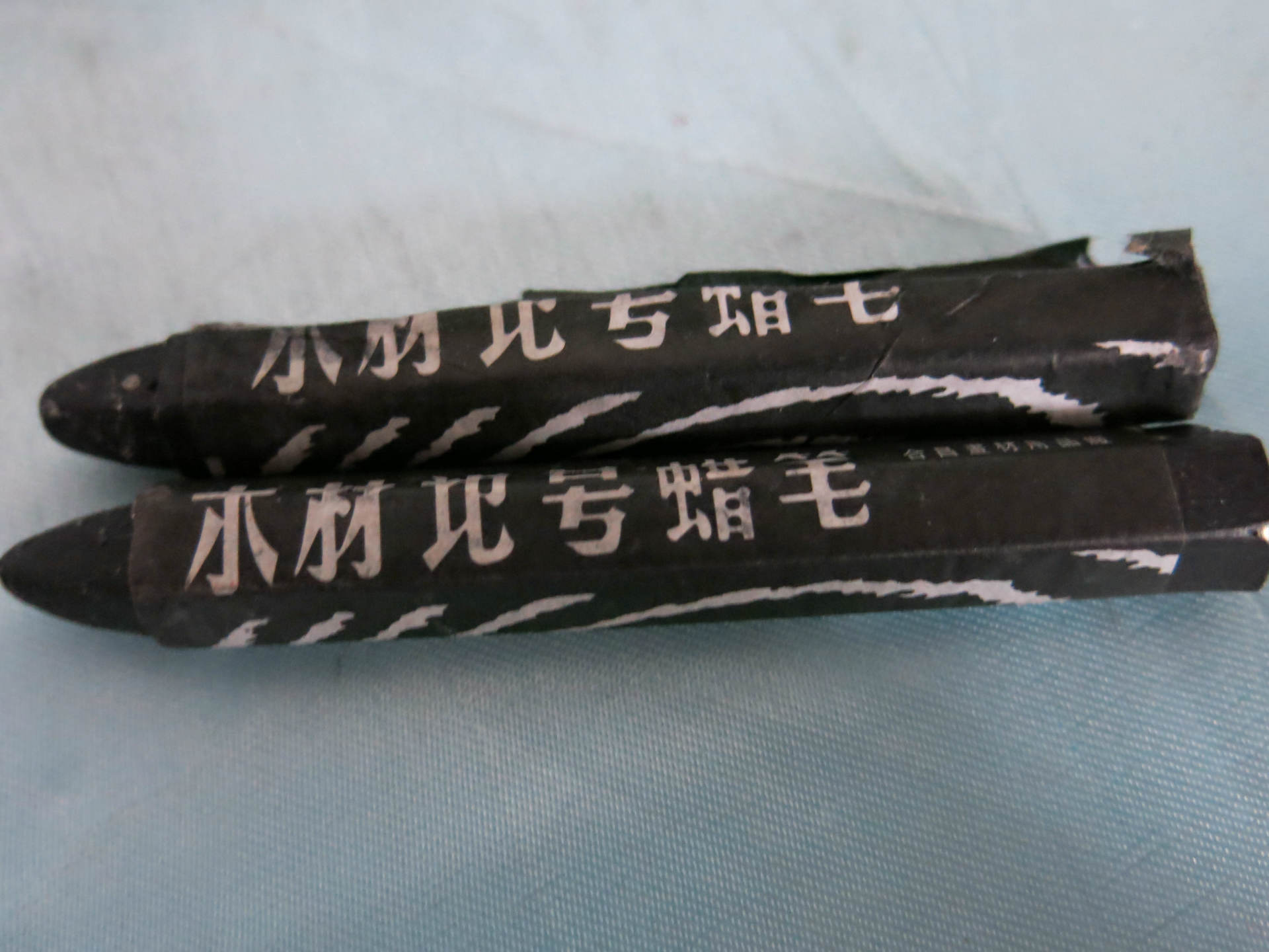 供应优质木材石材瓷砖轮胎记号蜡笔简易记号笔红色黑色50支/盒