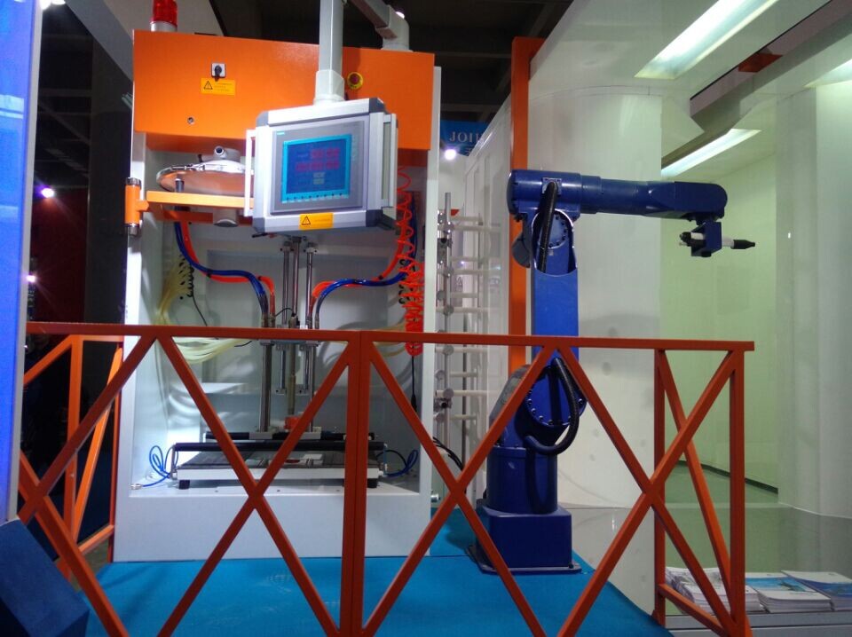 升降机二维移动平台